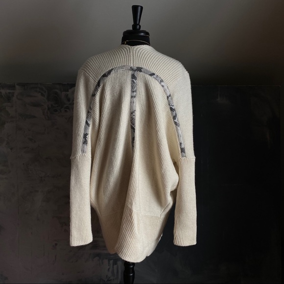 AMS Pure Knit Long Sweater snakeskin detail Cardigan - SZ 6 White - Picture 2 of 7